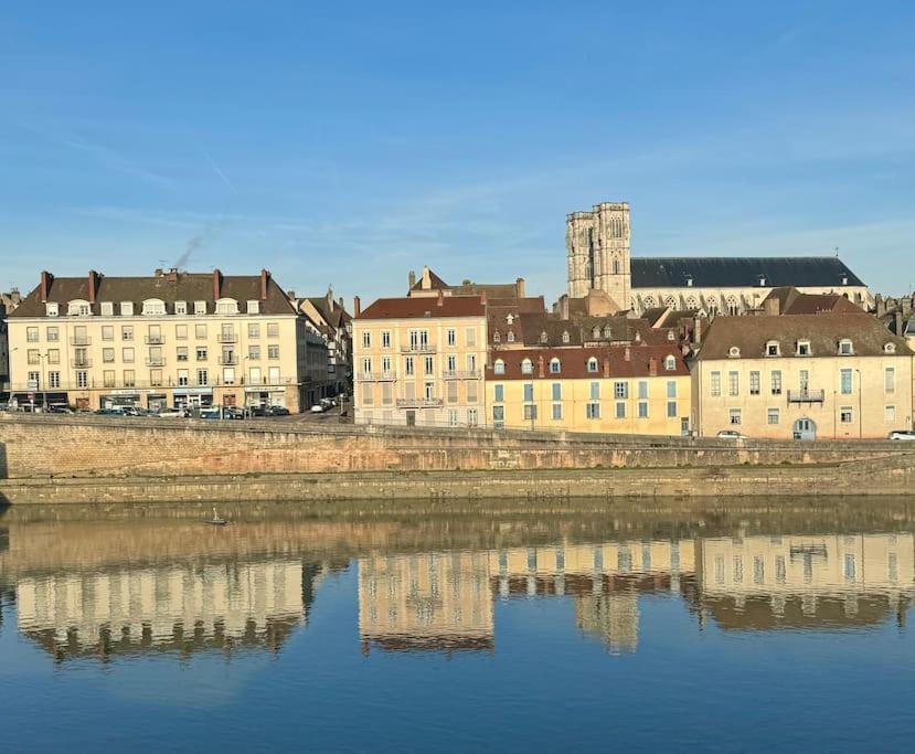 Appartement Avec Magnifique Vue Sur La Saone Et Son Balcon Chalon-sur-Saône Exteriér fotografie